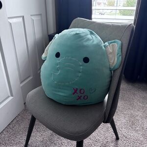 Gigantic elephant teal squish mellow xoxo heart